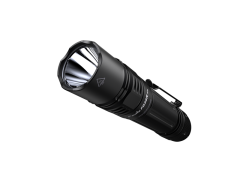 FENİX PD36R PRO 2800 LÜMEN  EL FENERİ