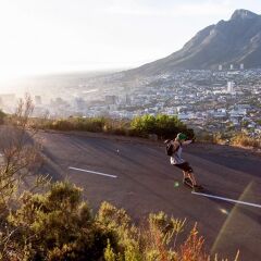 LEDLENSER XEO 19 R KAFA FENERİ